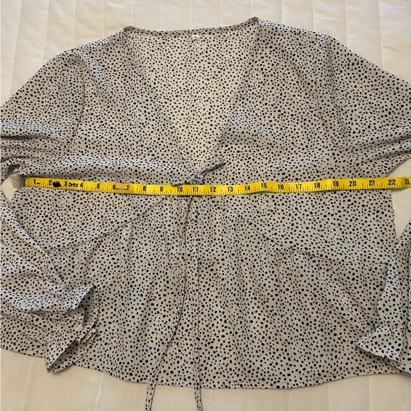 SHEIN Off White & Black Polka Dot Long Sleeve Blouse Size XL - Picture 9 of 9